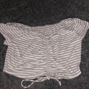 Striped grey and white crop top